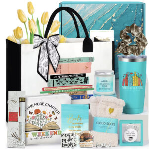 The Cozy Chapters Gift Box